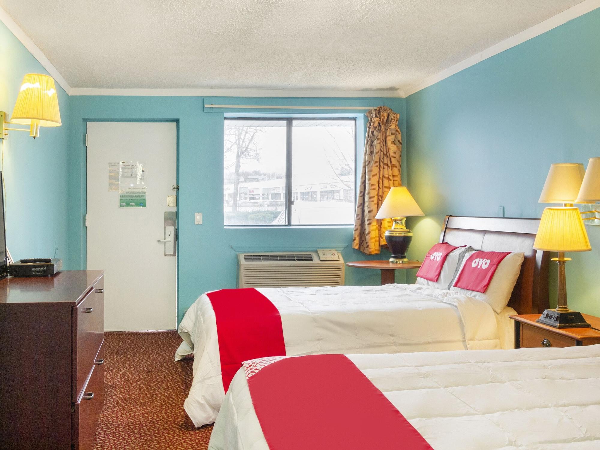 Oyo Hotel Edison Nj Route 1 外观 照片